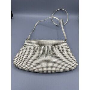 Vintage Aluminum Metal Mesh Cream/White‎ Classic Shoulder  Bag Satin Lining